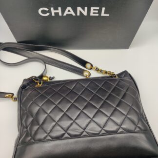 Pre-owned Chanel Chanel Matelasse chain tote bag
