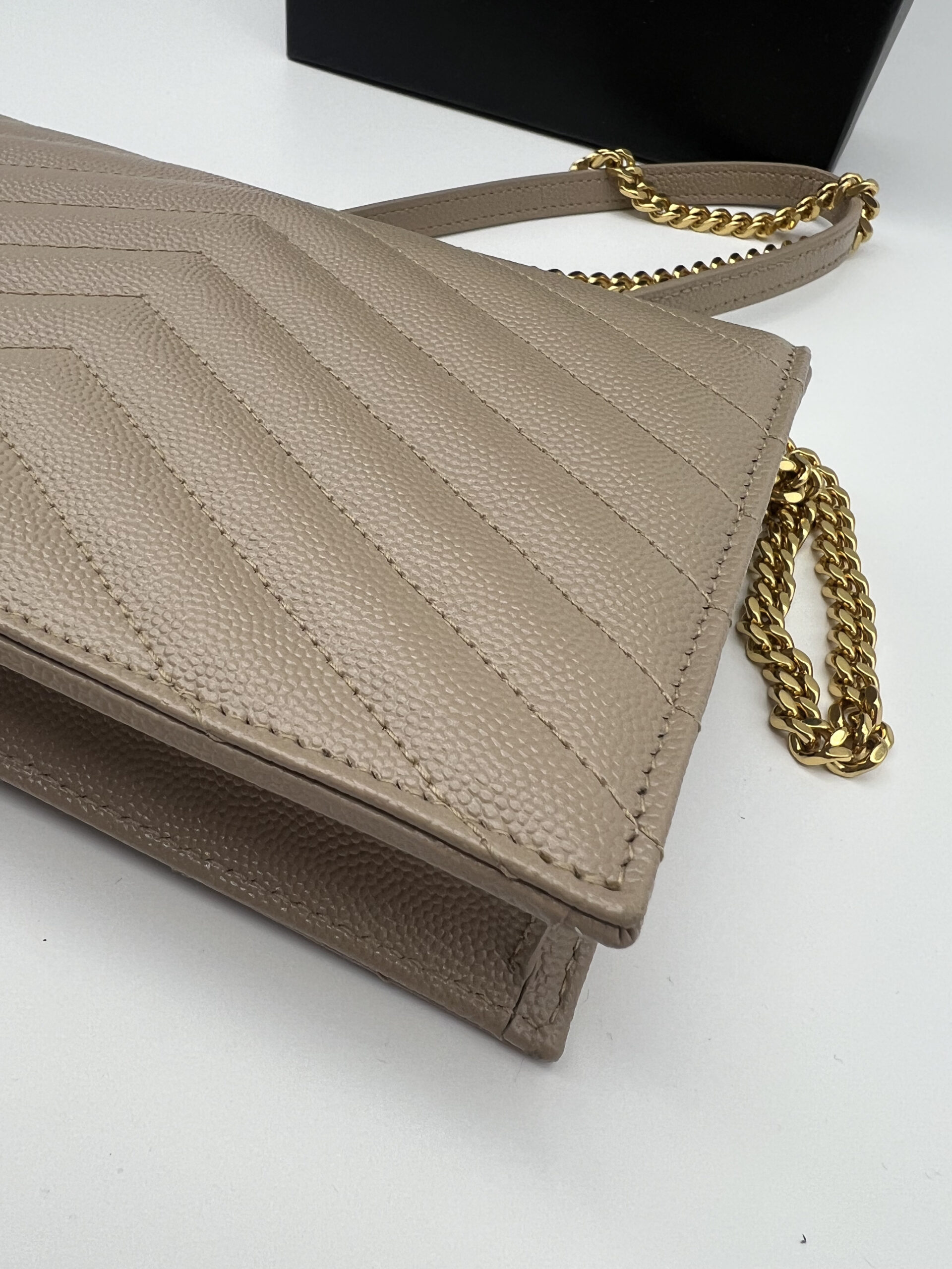 Pre-owned Saint Laurent YSL Cassandre envelope WOC 10